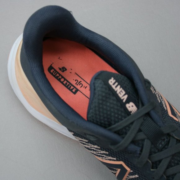 New Balance Ladies 10.5 B Ventr V1 Thunder Gray/Peach Running Sneakers WVTRCB1 - Picture 7 of 12